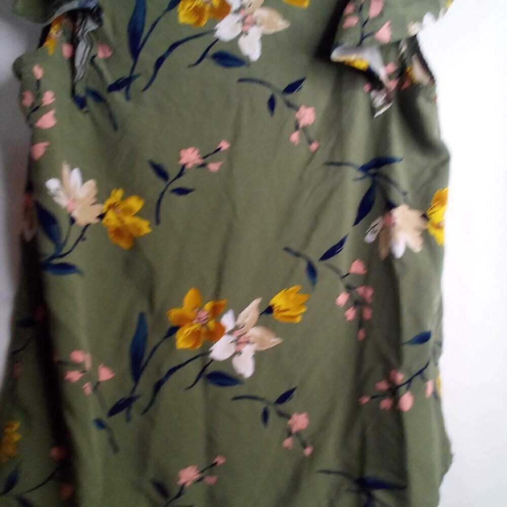 Old Navy Shirt Blouse Women S Short Sleeve Tropical Floral Green - Picture 13 of 14